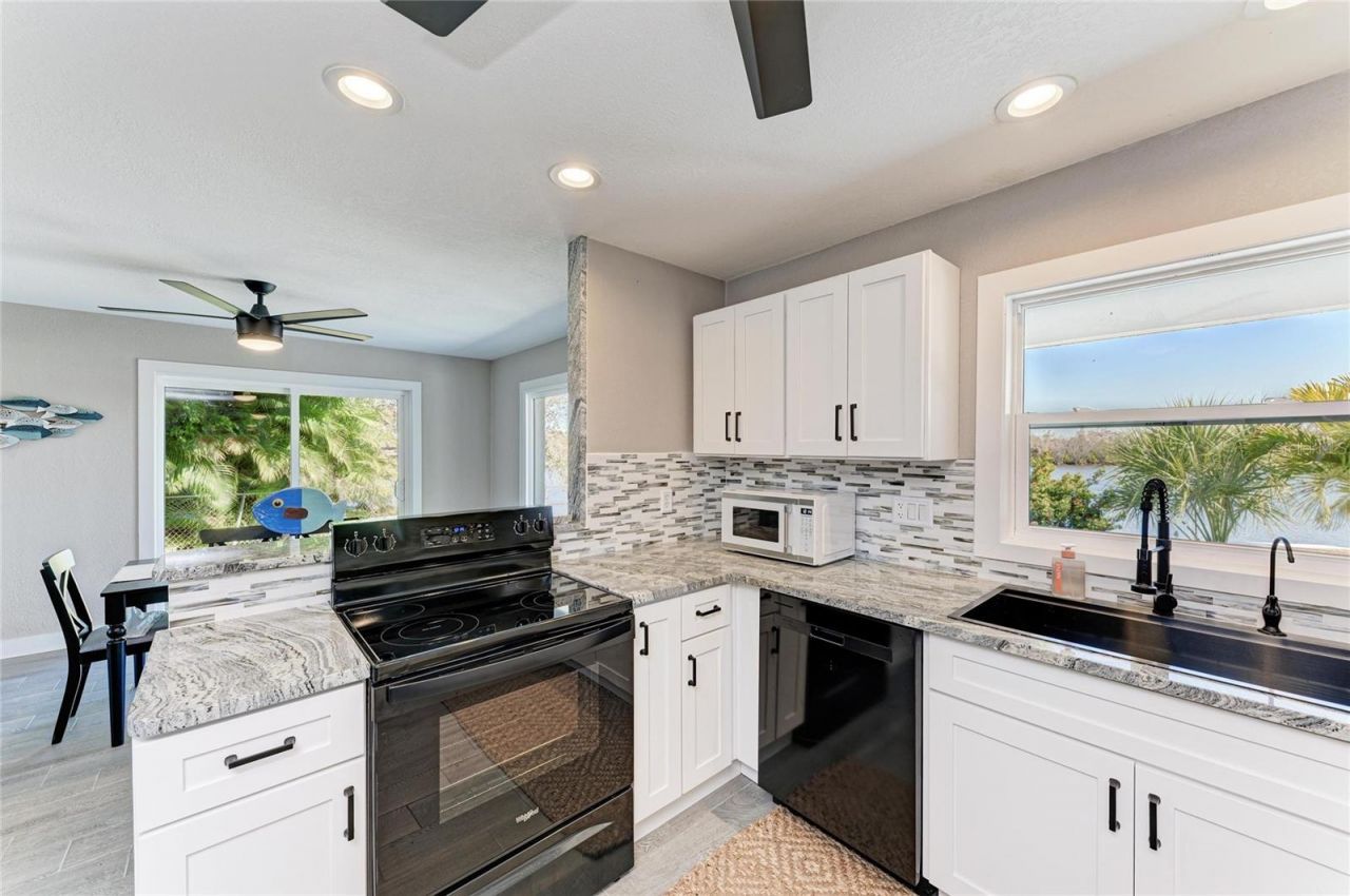 9610 SW Yacht Drive, Arcadia, FL 34269 Photo