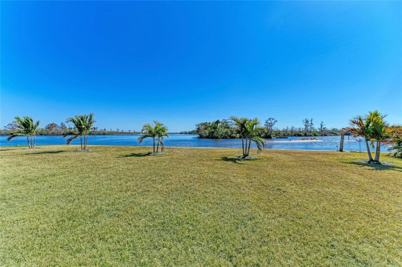 9610 SW Yacht Drive, Arcadia, FL 34269 Photo