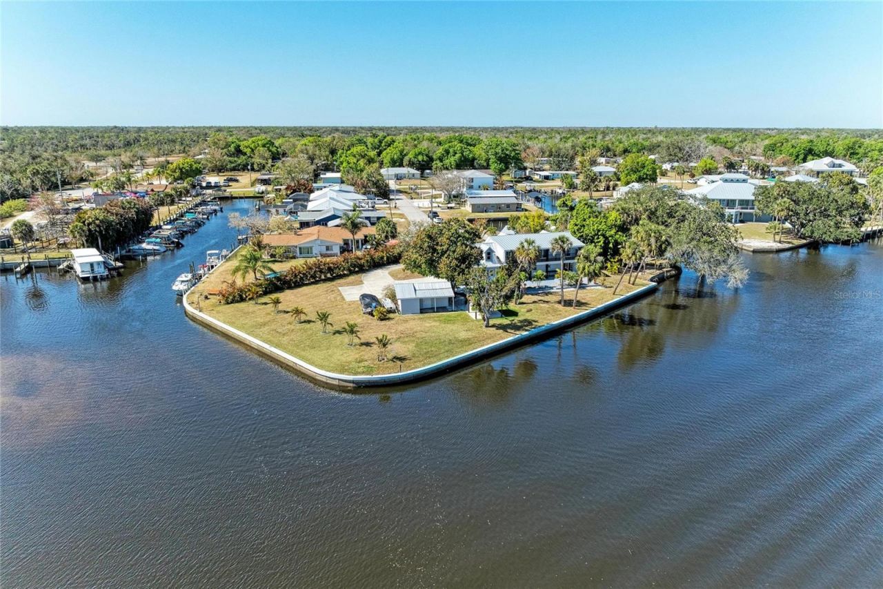 9610 SW Yacht Drive, Arcadia, FL 34269 Photo