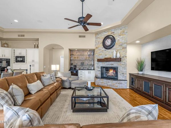 11433 E MISSION Lane, Scottsdale, AZ 85259