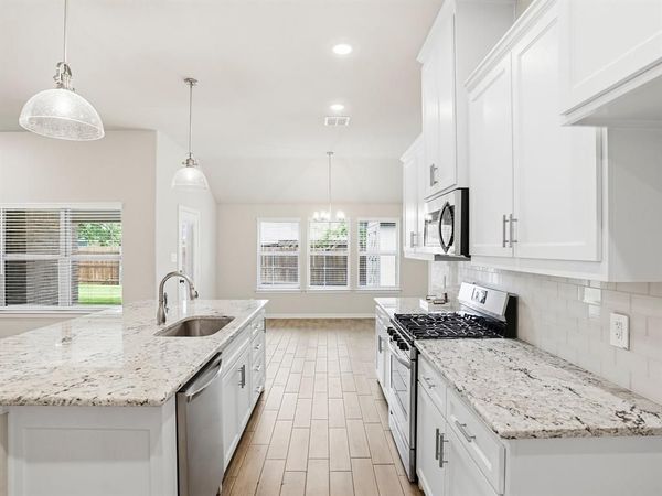 640 Mooney Drive, Saginaw, TX 76179