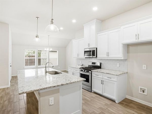 640 Mooney Drive, Saginaw, TX 76179