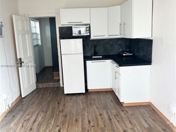 705 NE 87th St, Unit A, Miami, FL 33138