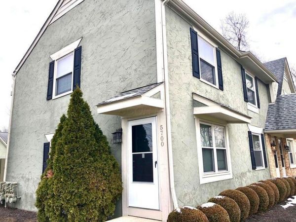 5700 Crossing Court , Unit 4, Columbus, OH 43231