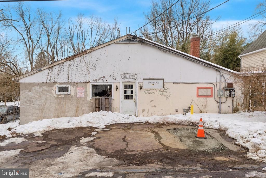 20 Main Street, Schwenksville, PA 19473 Main Photo