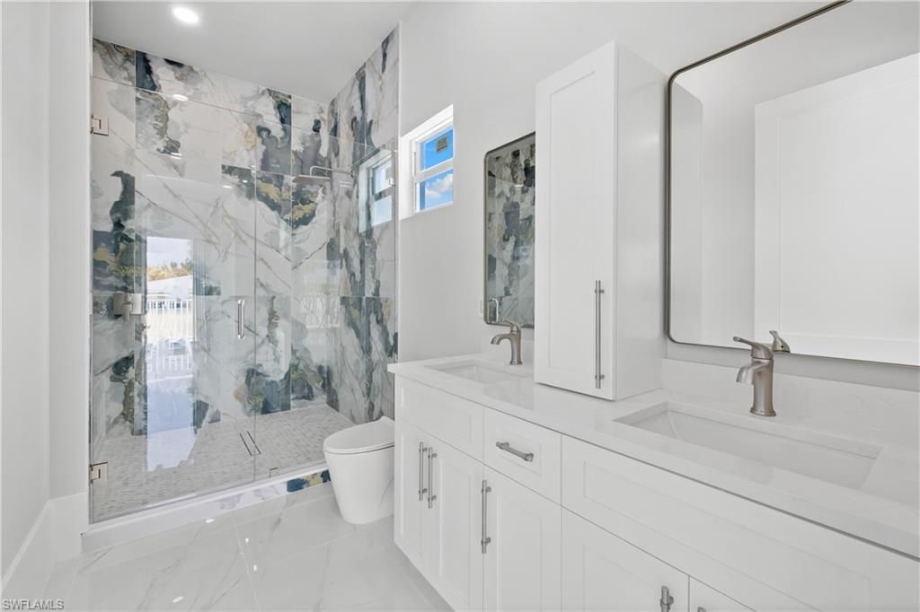 137 Hibiscus Dr, Fort Myers Beach, FL 33931 Photo