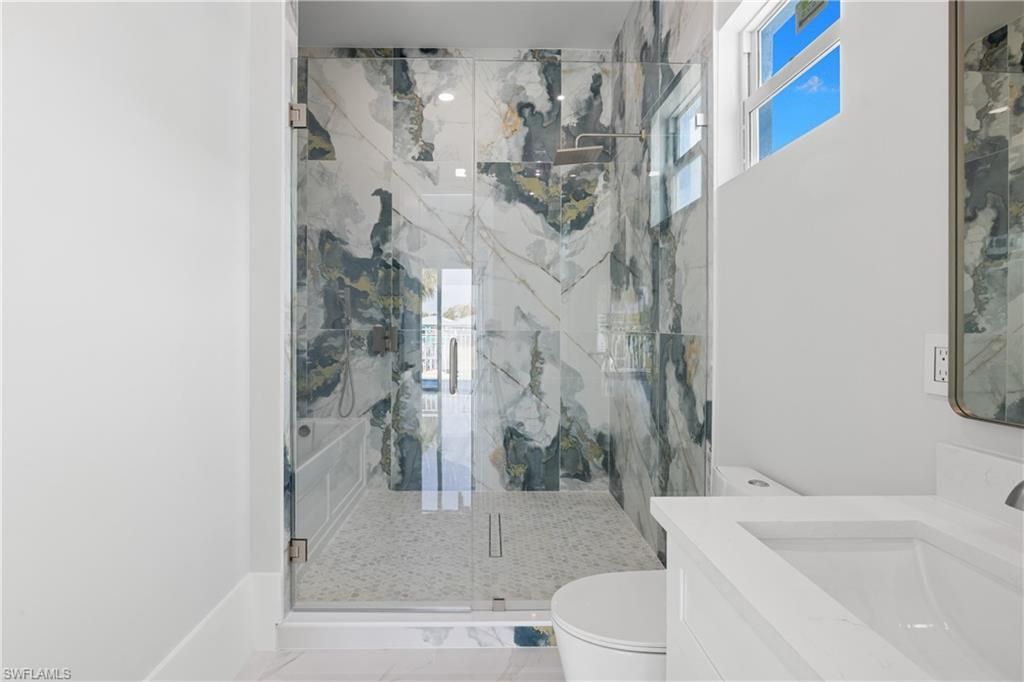 137 Hibiscus Dr, Fort Myers Beach, FL 33931 Photo