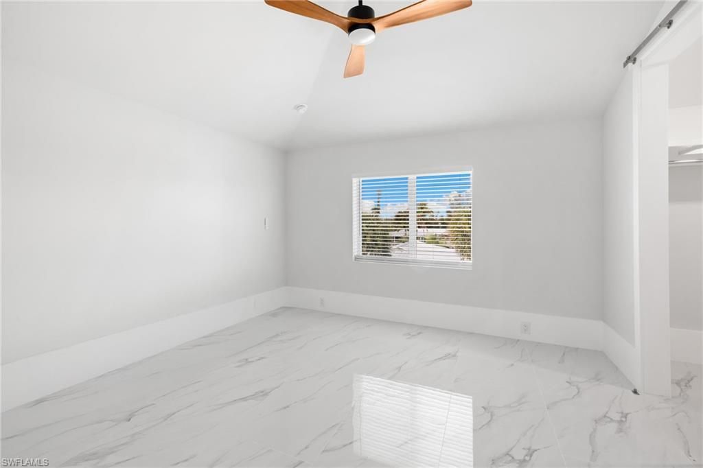 137 Hibiscus Dr, Fort Myers Beach, FL 33931 Photo