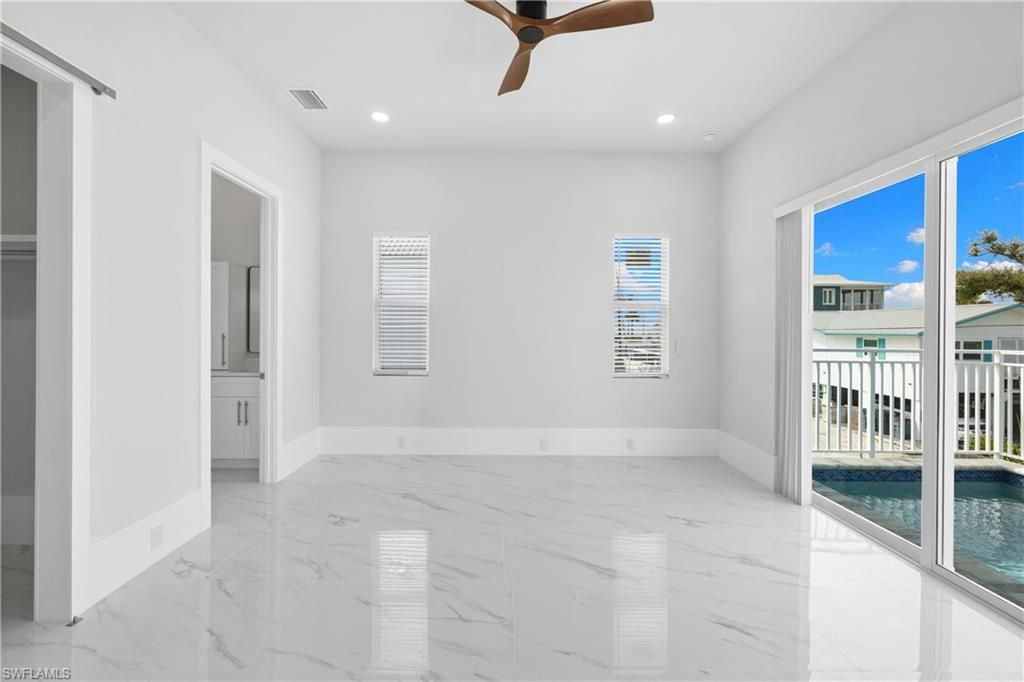 137 Hibiscus Dr, Fort Myers Beach, FL 33931 Photo