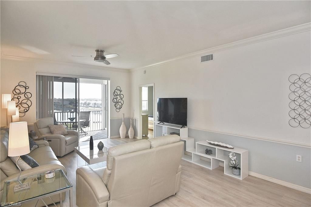 10275 Bismark Palm Way, Unit 1143, Fort Myers, FL 33966 Photo