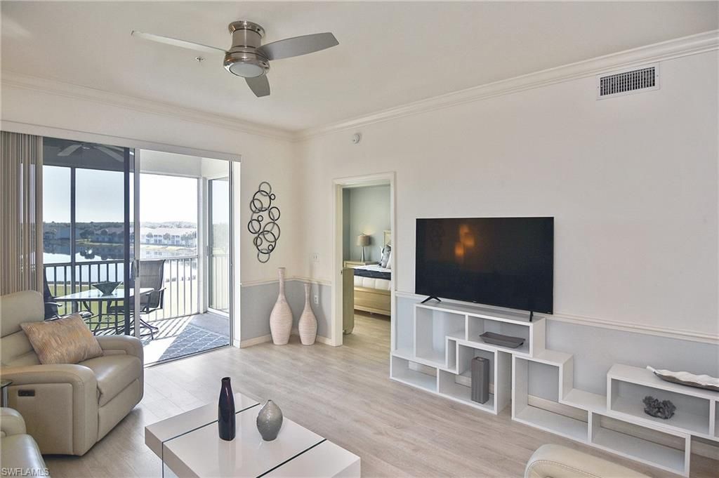 10275 Bismark Palm Way, Unit 1143, Fort Myers, FL 33966 Photo