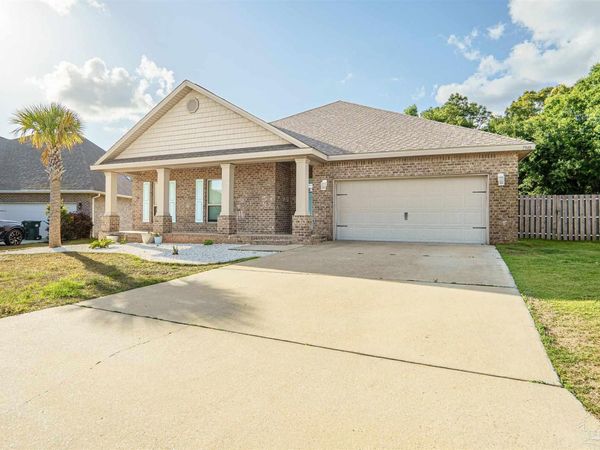 7948 Stream Ridge Rd, Pensacola, FL 32526