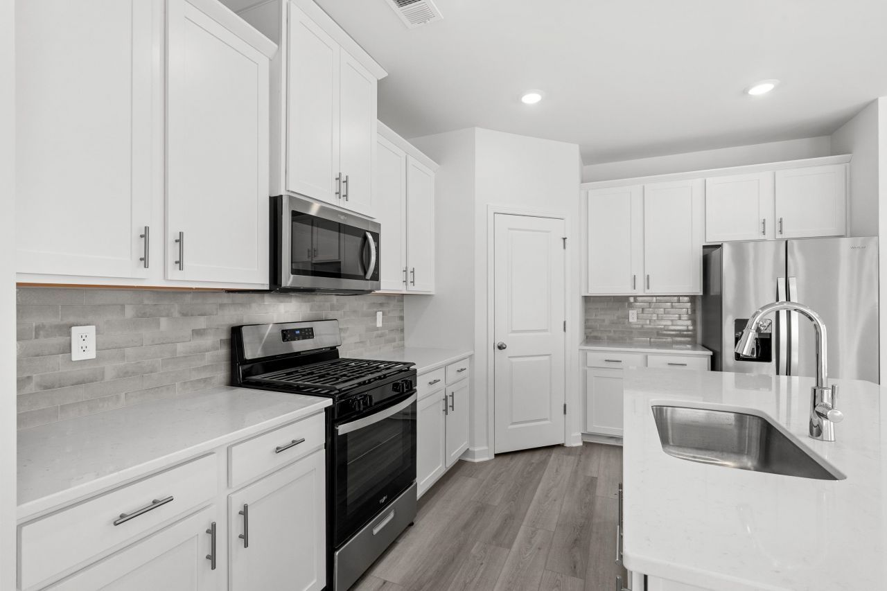 8212 Sparkle Dr. Photo 18