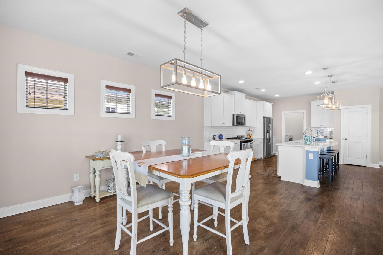 527 Chanted Dr. Photo 13