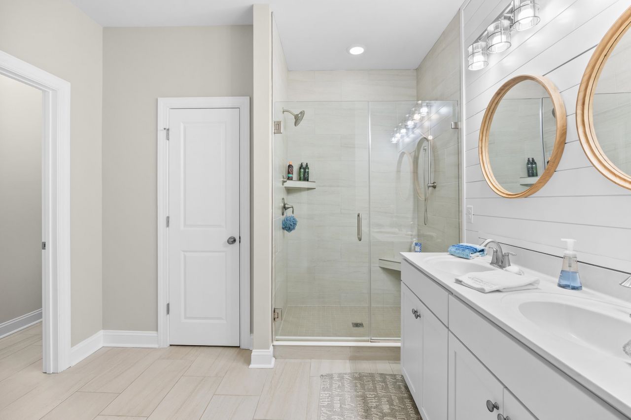 527 Chanted Dr. Photo 17