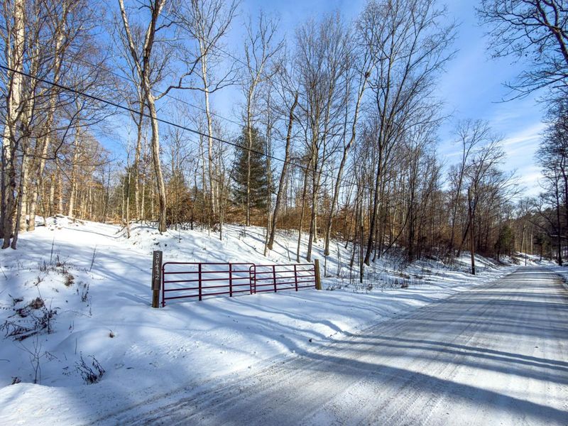 36472 Kern Road , Nelsonville, OH 45764 Photo 5