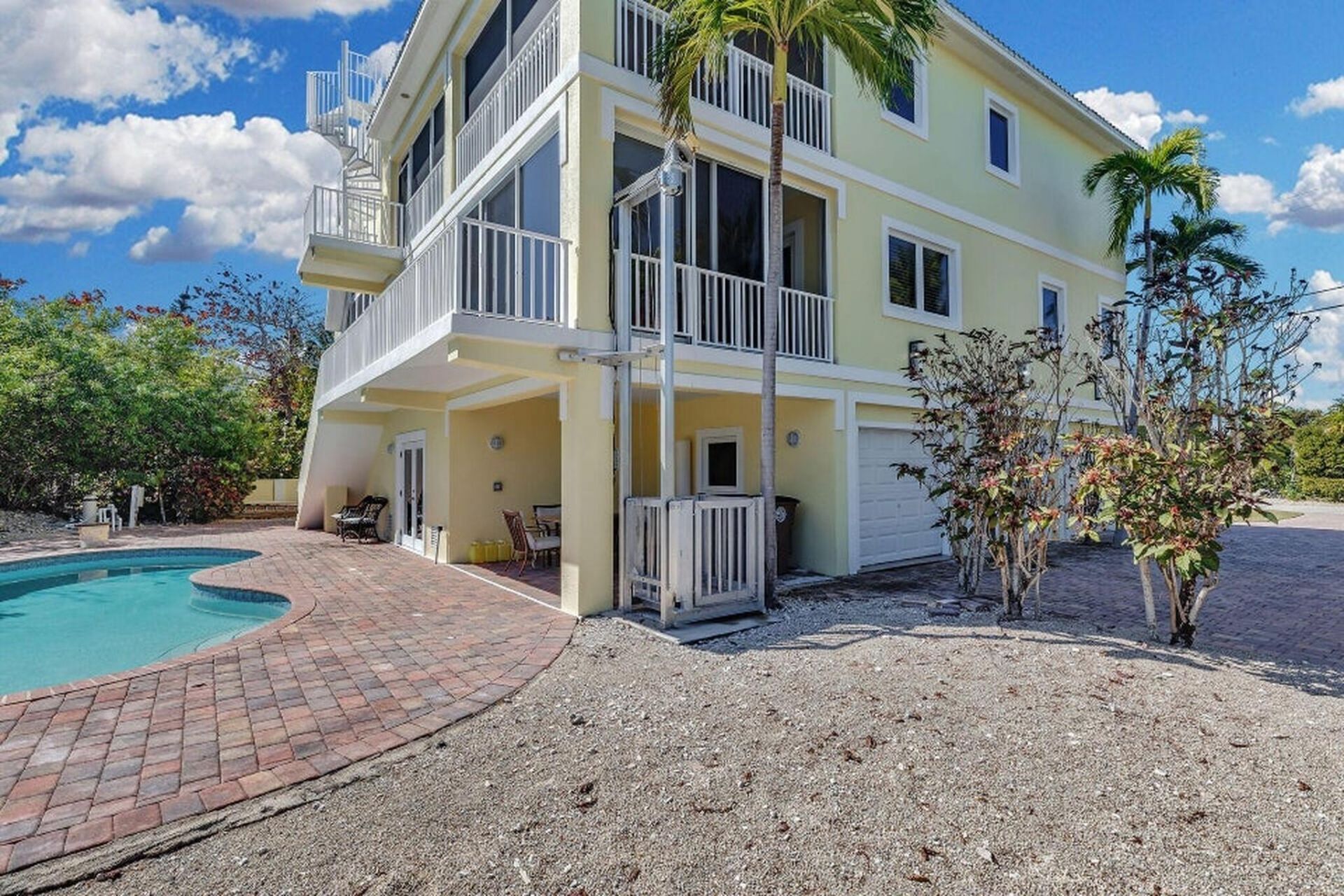 205 Stirrup Key Boulevard, Marathon, FL 33050 Photo