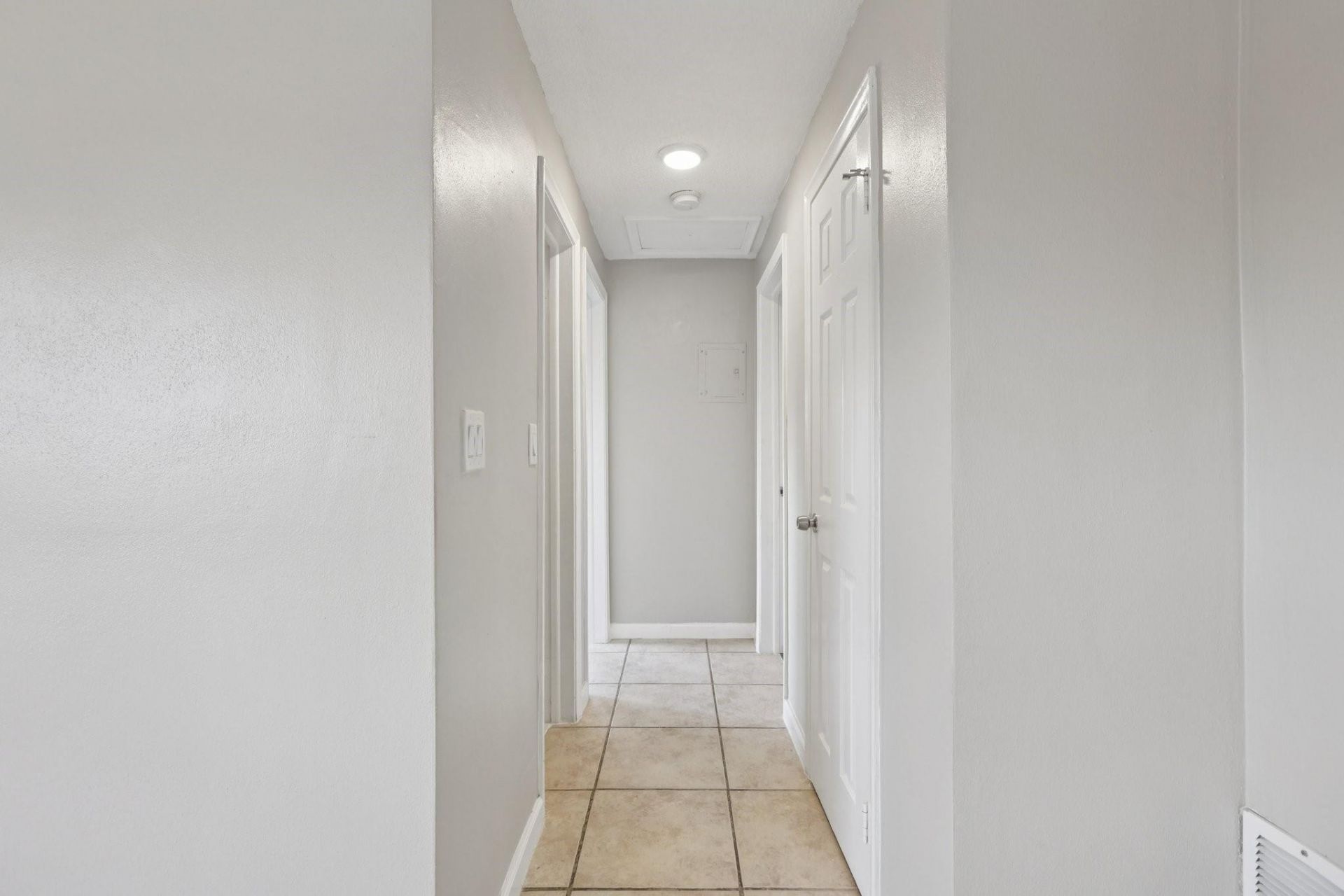 6901 NW 28th Street, Sunrise, FL 33313 Photo