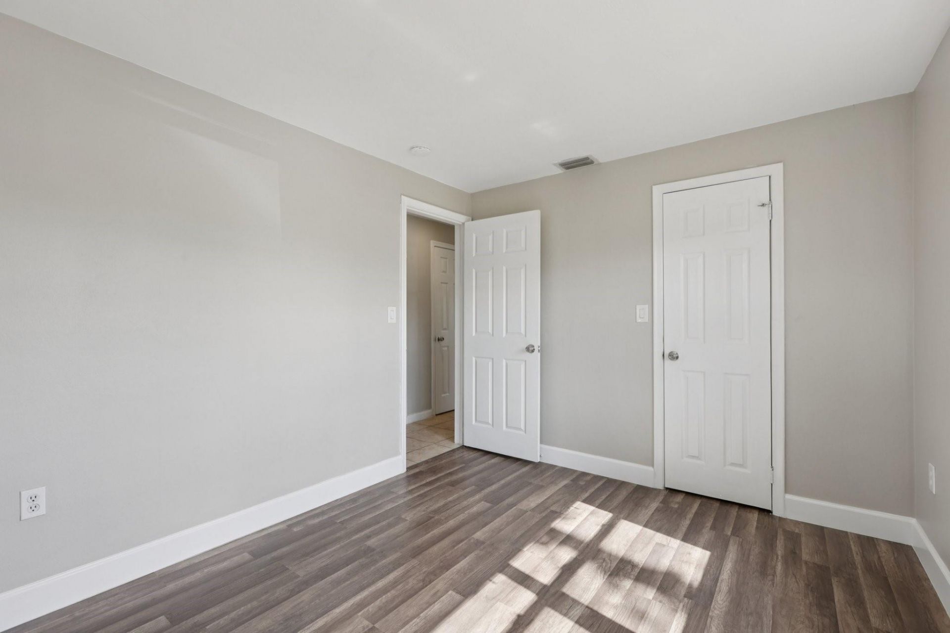 6901 NW 28th Street, Sunrise, FL 33313 Photo