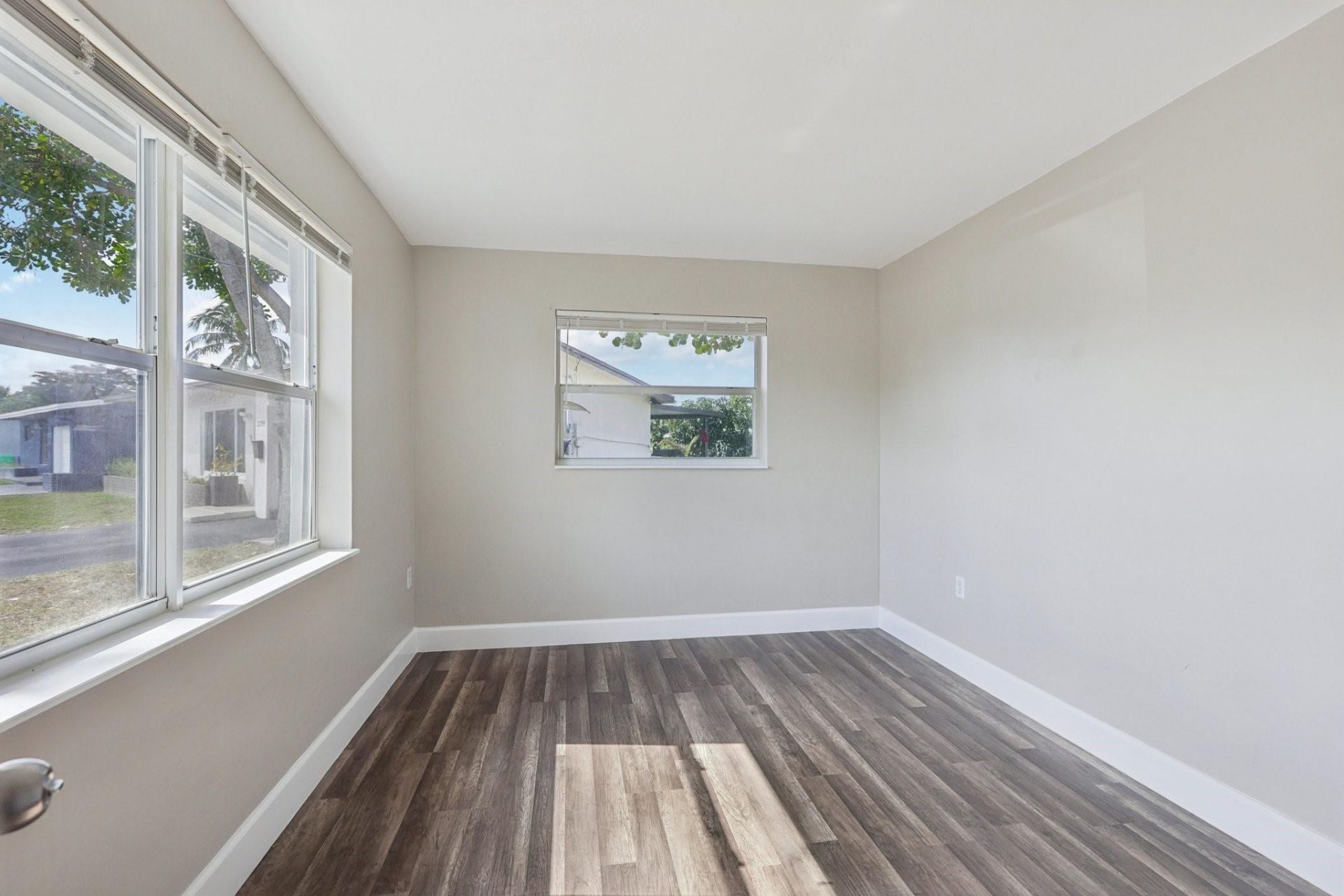 6901 NW 28th Street, Sunrise, FL 33313 Photo