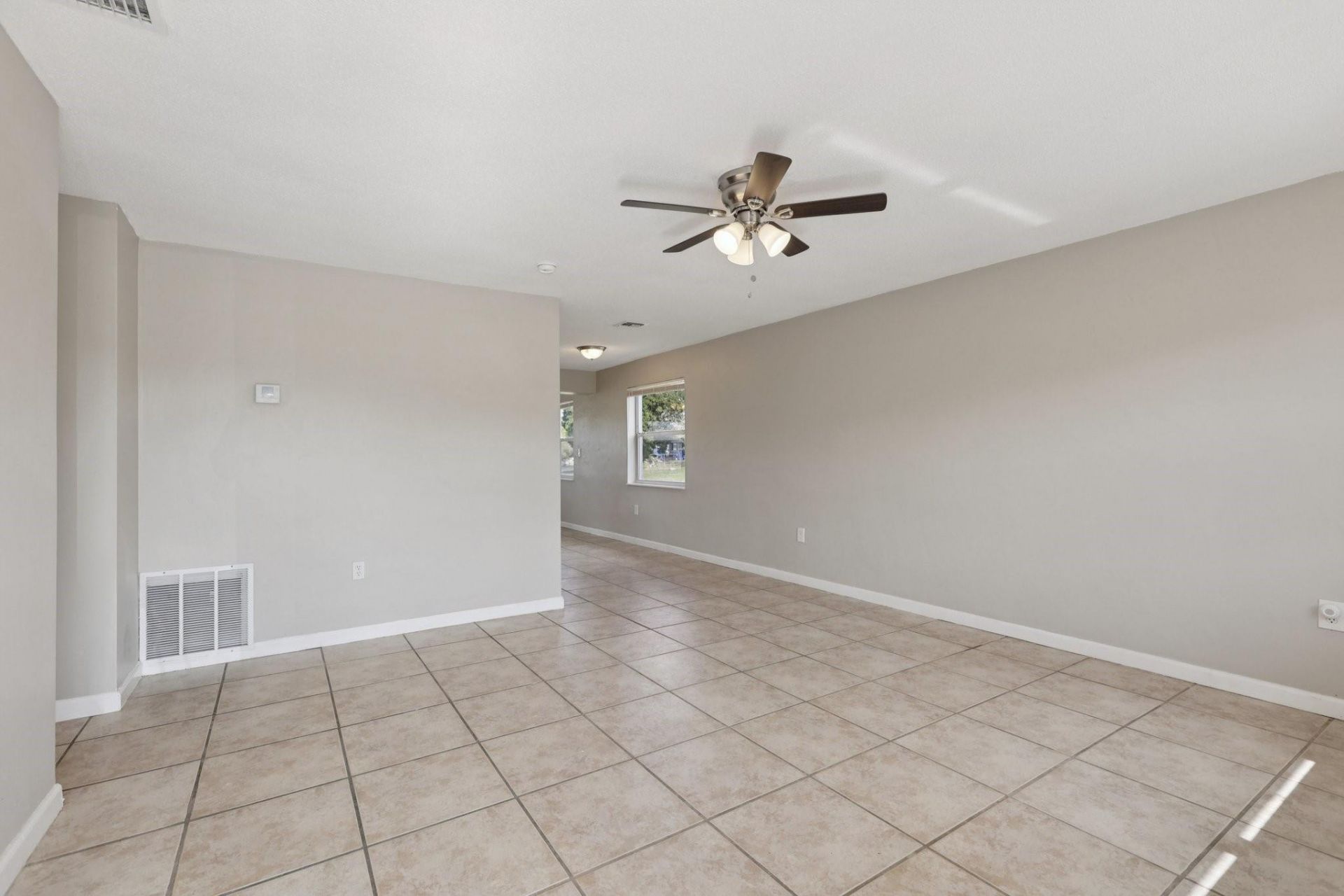 6901 NW 28th Street, Sunrise, FL 33313 Photo