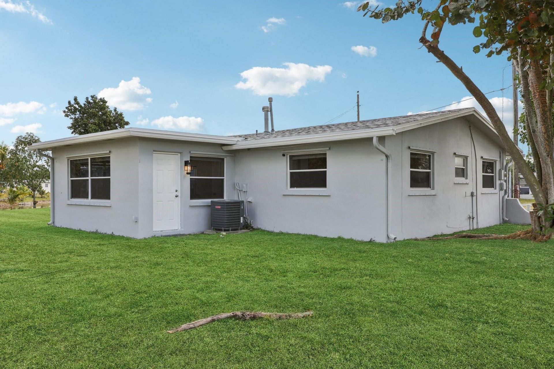 6901 NW 28th Street, Sunrise, FL 33313 Photo