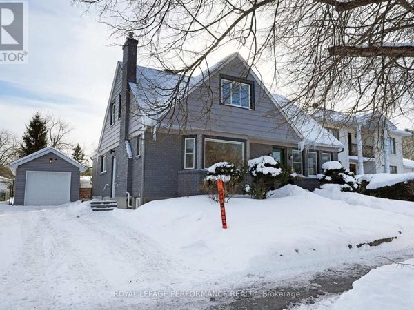 328 Pleasant Park Road, Ottawa, ON K1H5M8