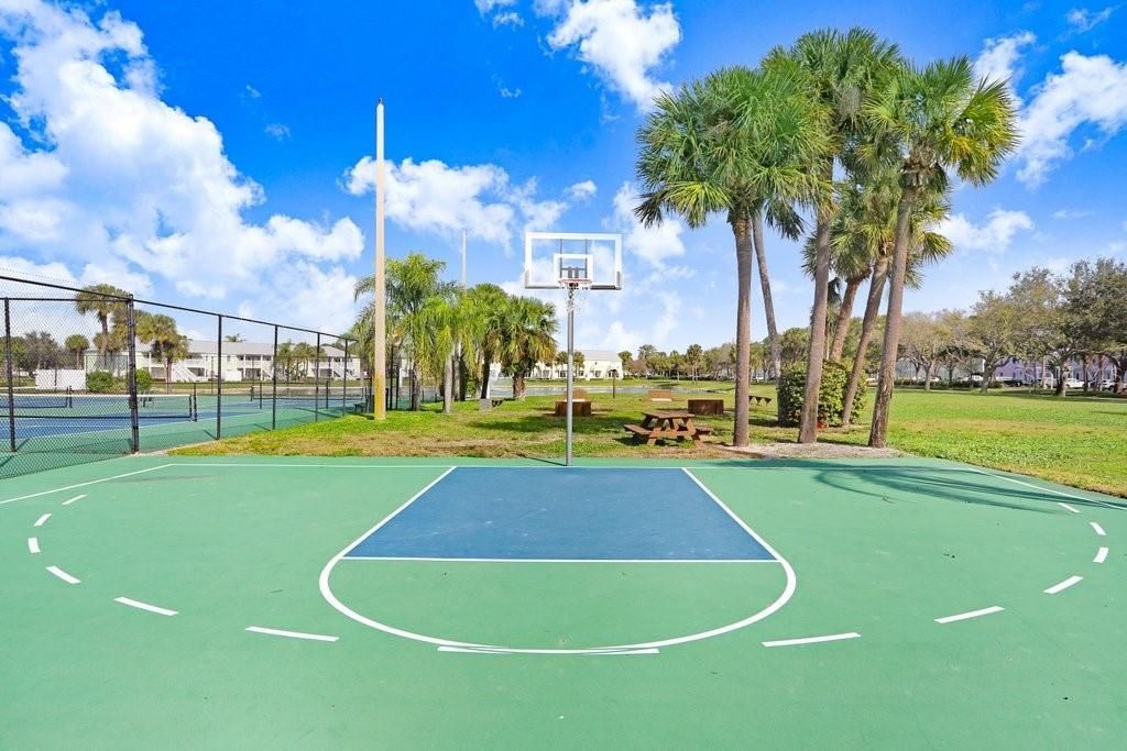 4714 Cobia Drive Se, Unit C, Saint Petersburg, FL 33705 Photo