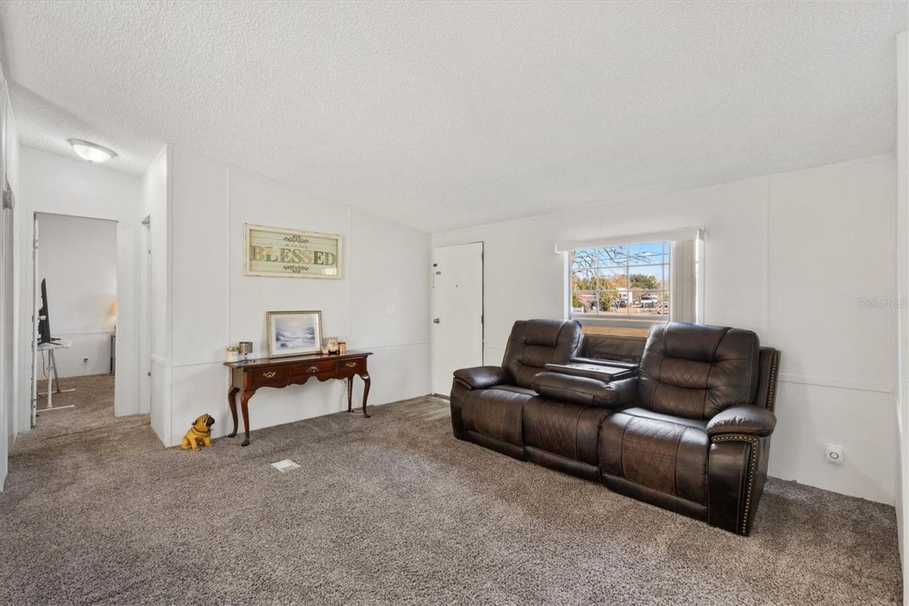 8185 County Road 109, Lady Lake, FL 32159 Photo