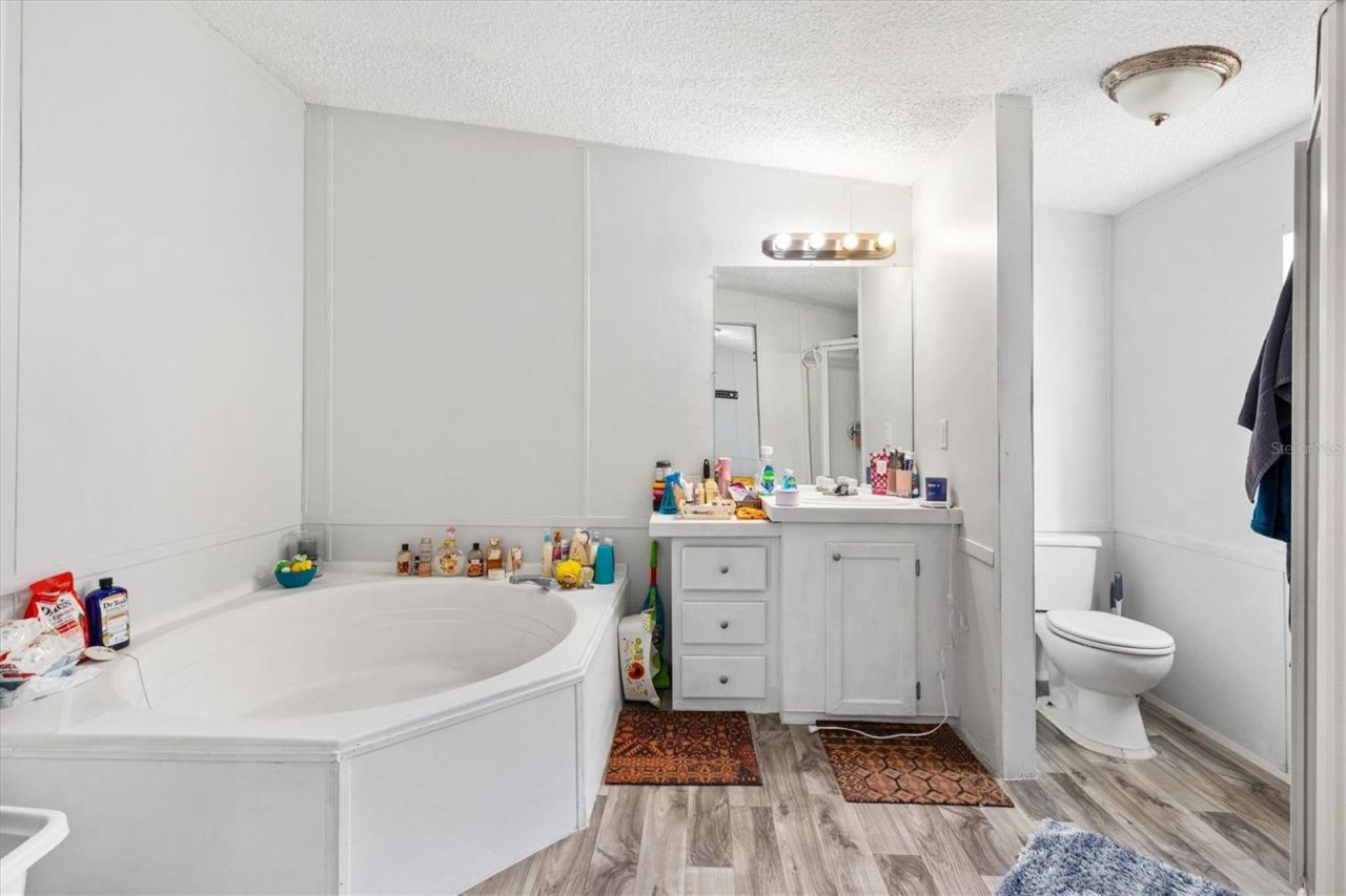 8185 County Road 109, Lady Lake, FL 32159 Photo