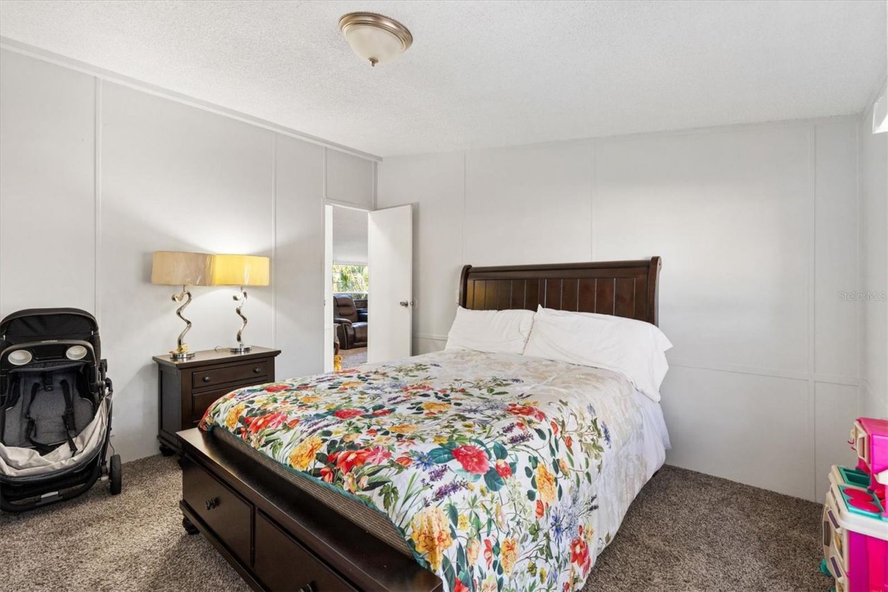 8185 County Road 109, Lady Lake, FL 32159 Photo