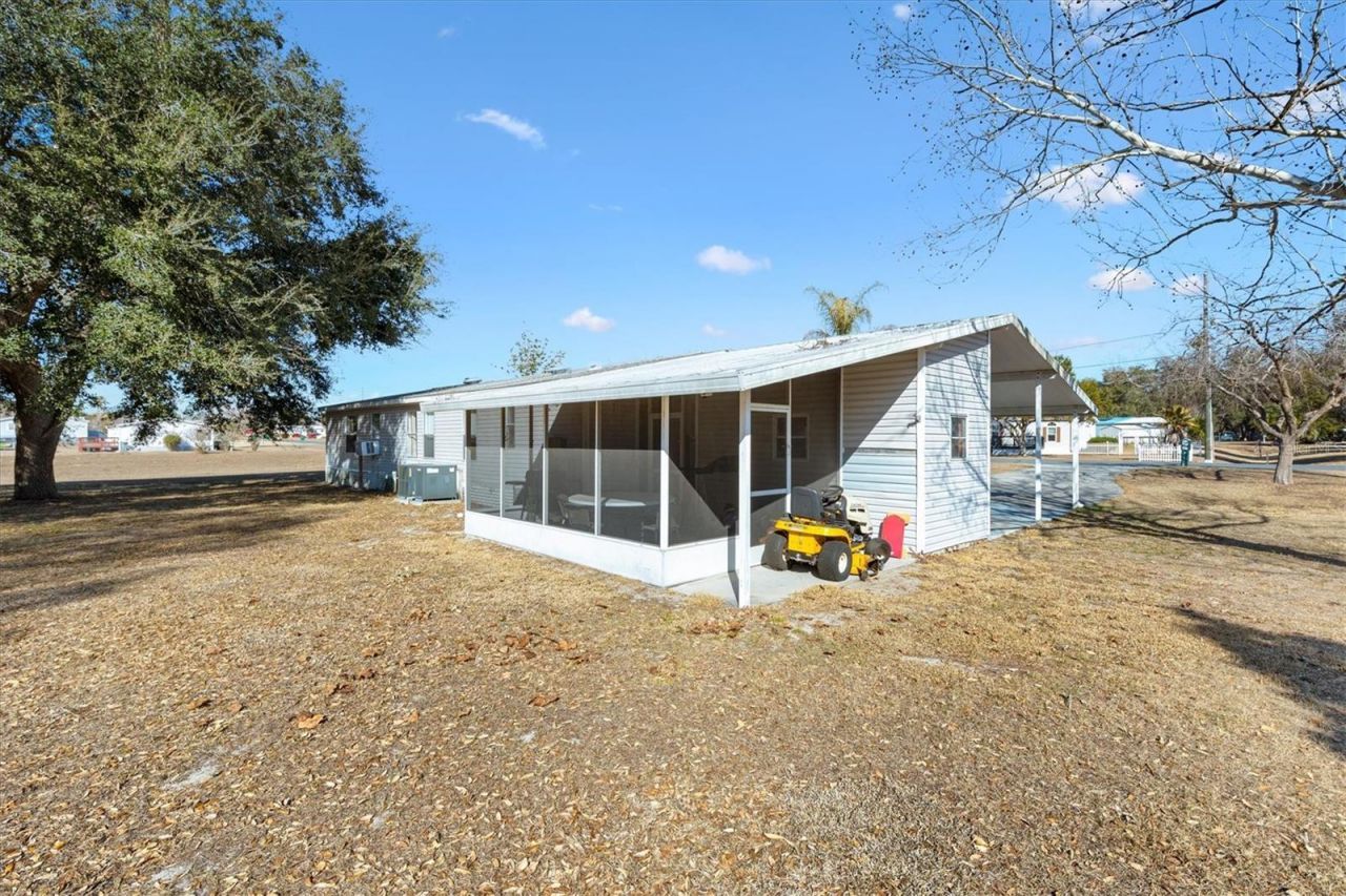 8185 County Road 109, Lady Lake, FL 32159 Photo