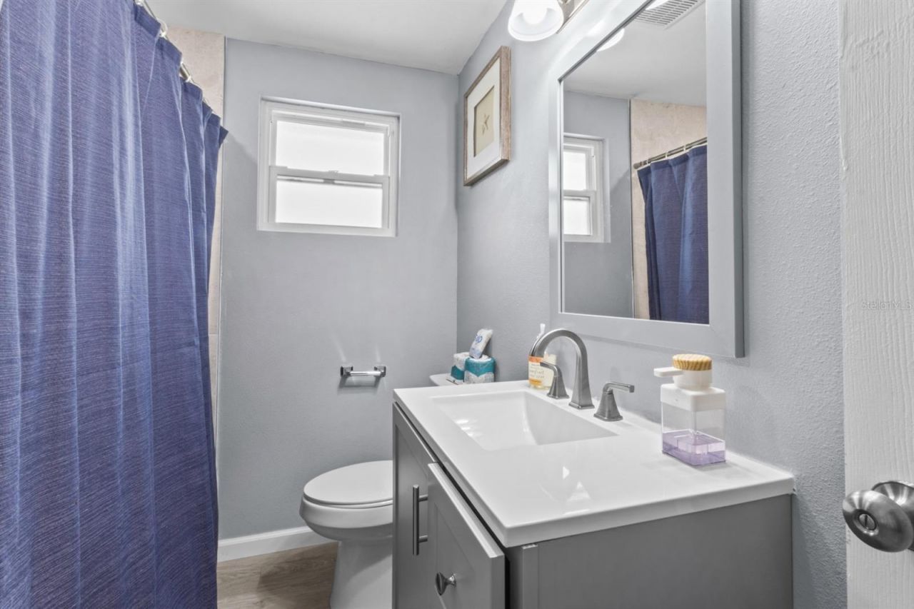 690 Fox Street, Longboat Key, FL 34228 Photo