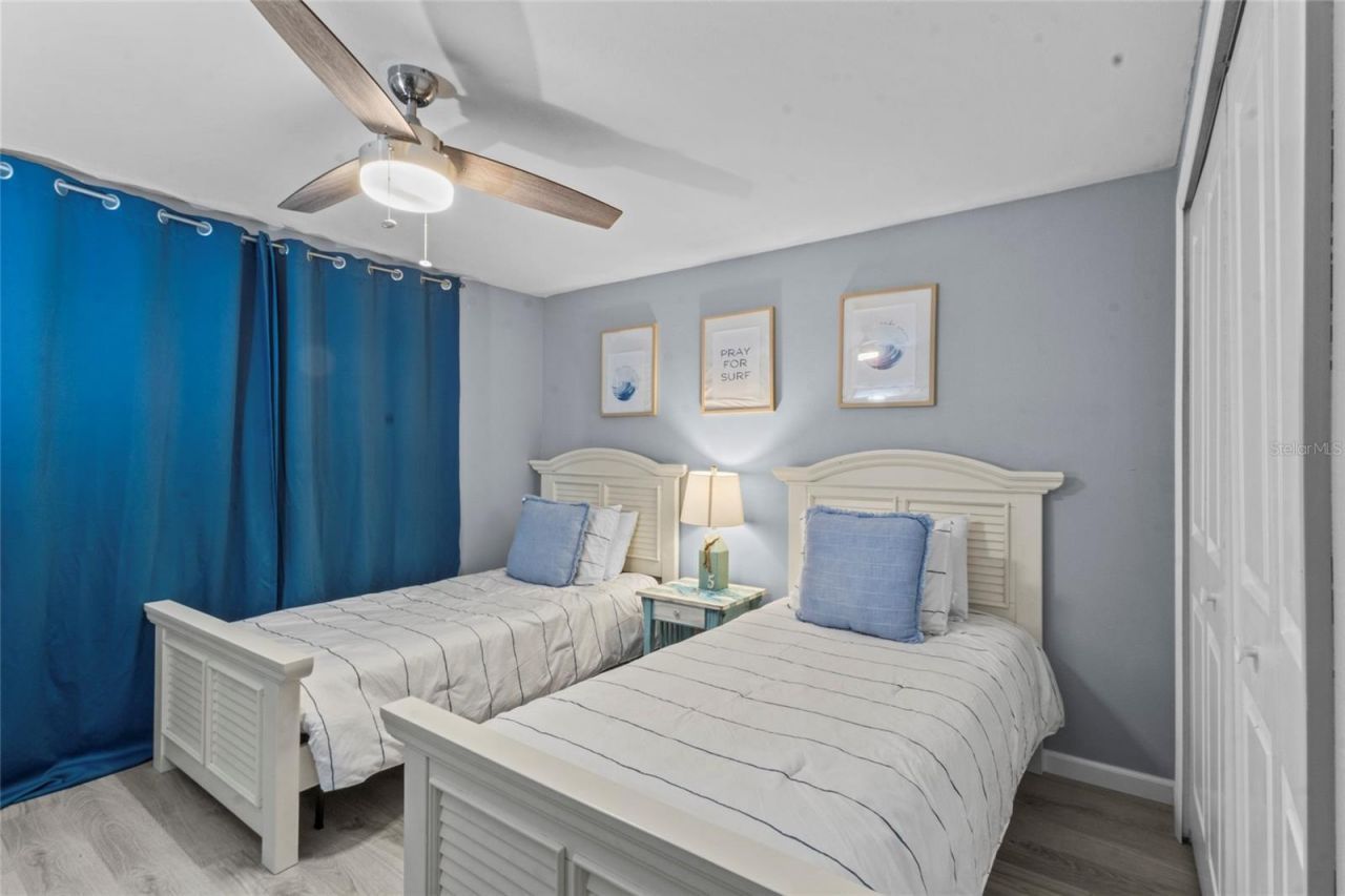 690 Fox Street, Longboat Key, FL 34228 Photo