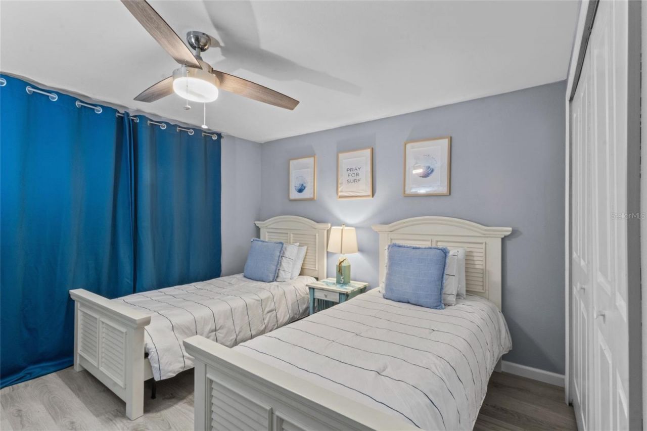 690 Fox Street, Longboat Key, FL 34228 Photo