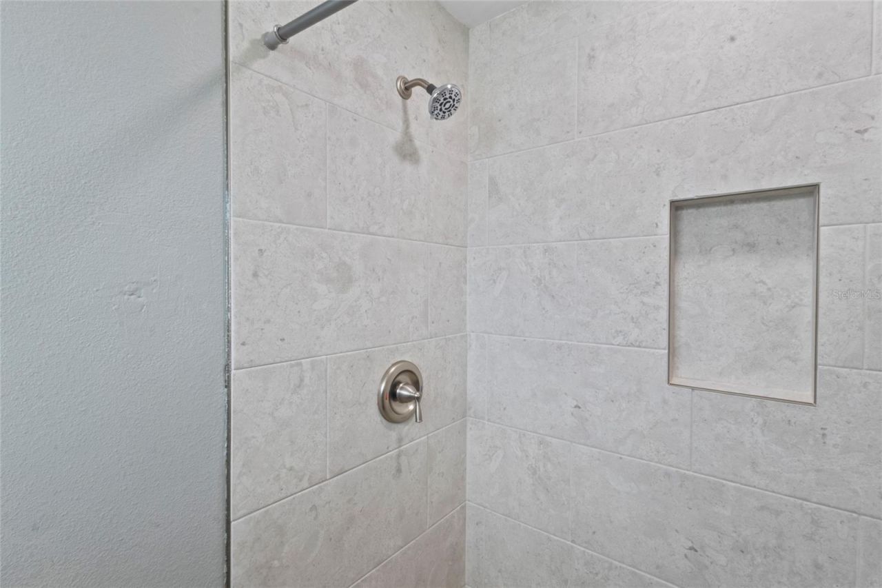690 Fox Street, Longboat Key, FL 34228 Photo