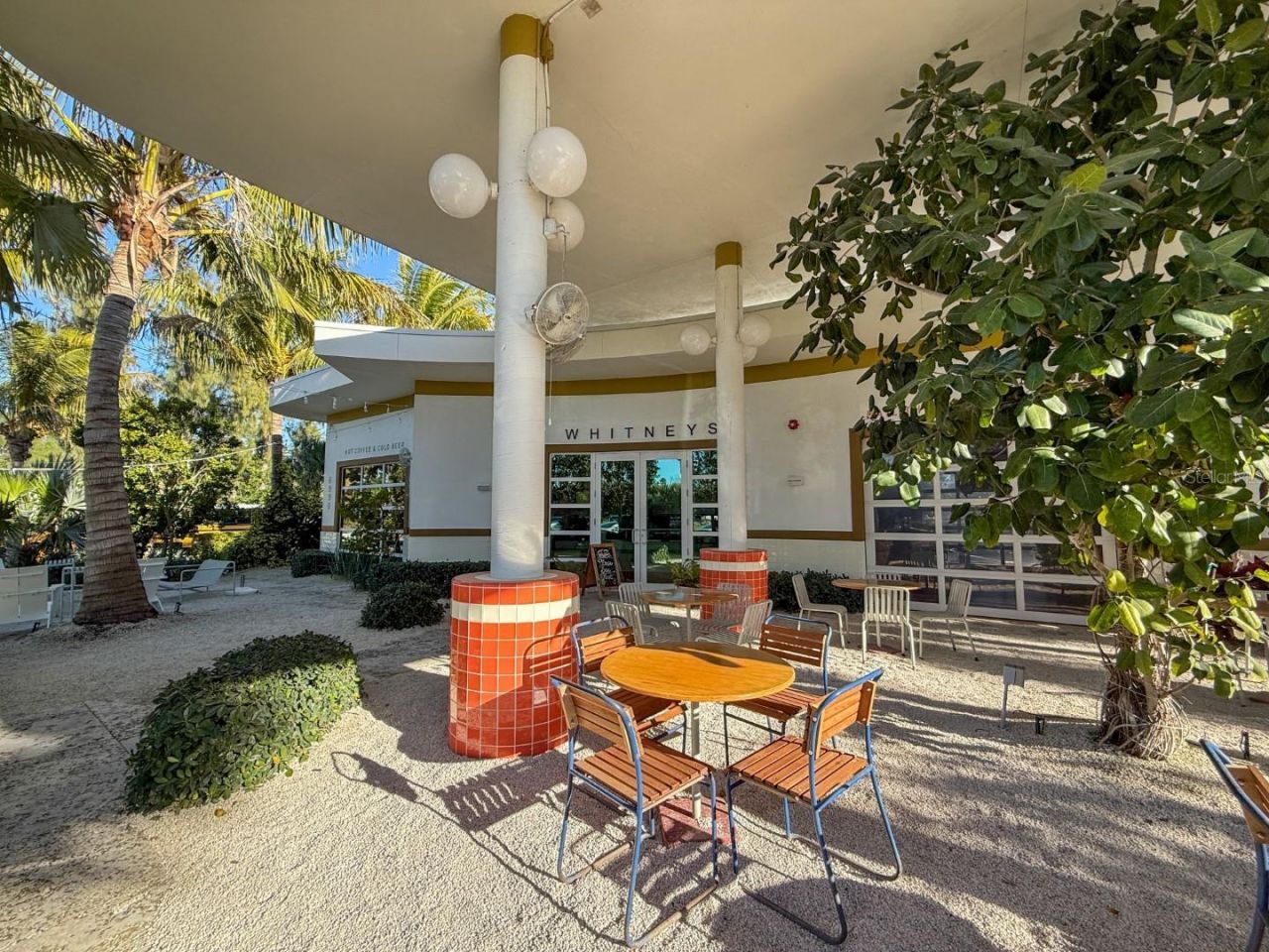 690 Fox Street, Longboat Key, FL 34228 Photo