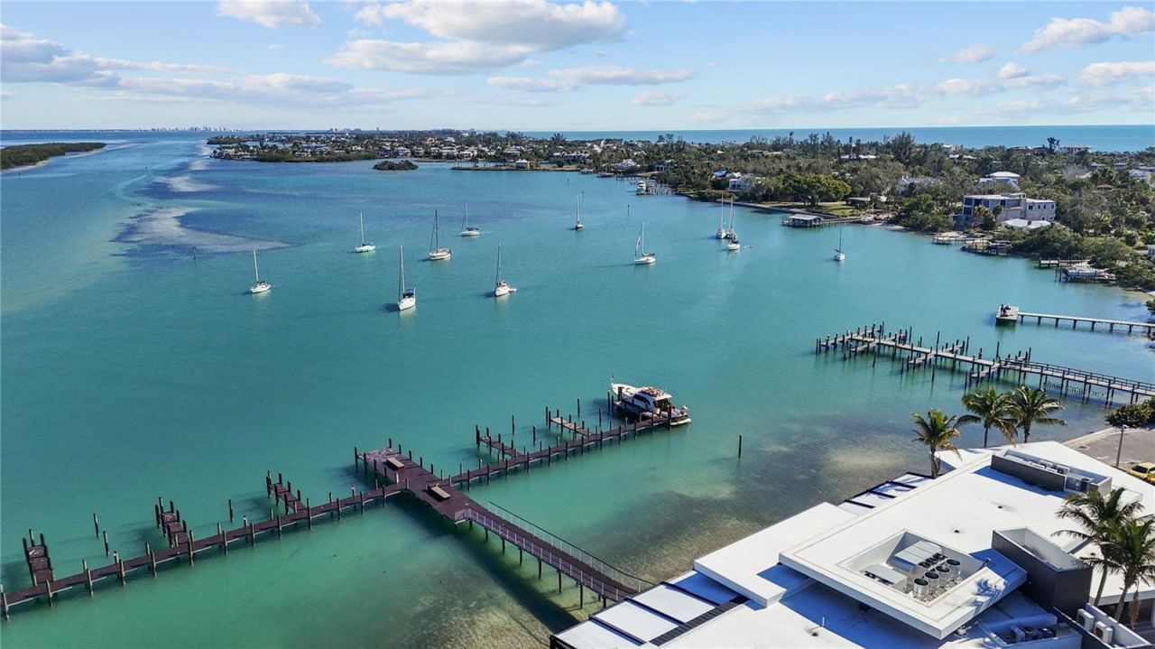 690 Fox Street, Longboat Key, FL 34228 Photo