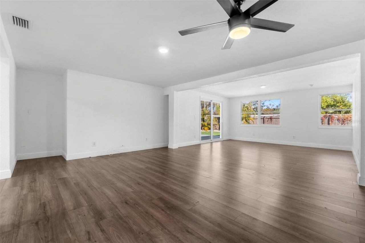 2867 51st Avenue S, Saint Petersburg, FL 33712 Photo