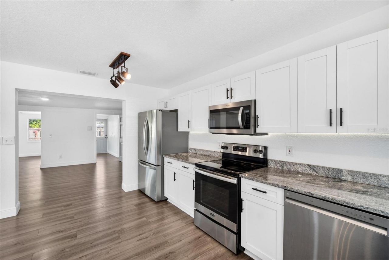 2867 51st Avenue S, Saint Petersburg, FL 33712 Photo