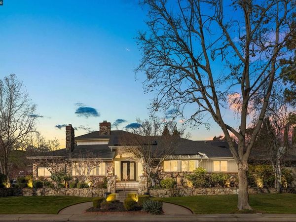 551 551 Blackhawk Club Dr, Danville, CA 94506