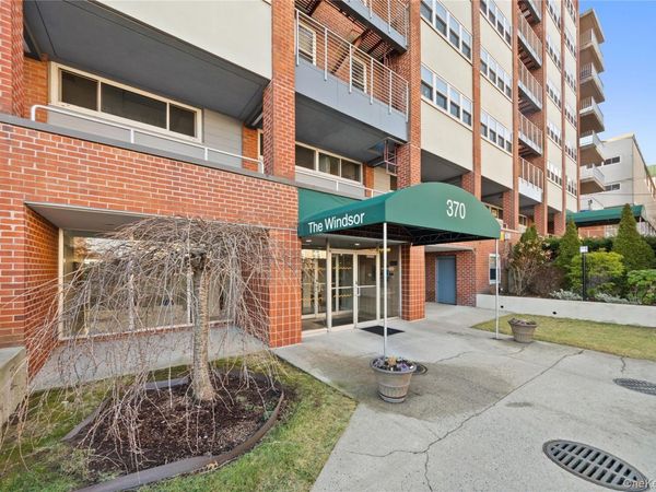 370 Westchester Avenue, Unit 2N, Port Chester, NY 10573