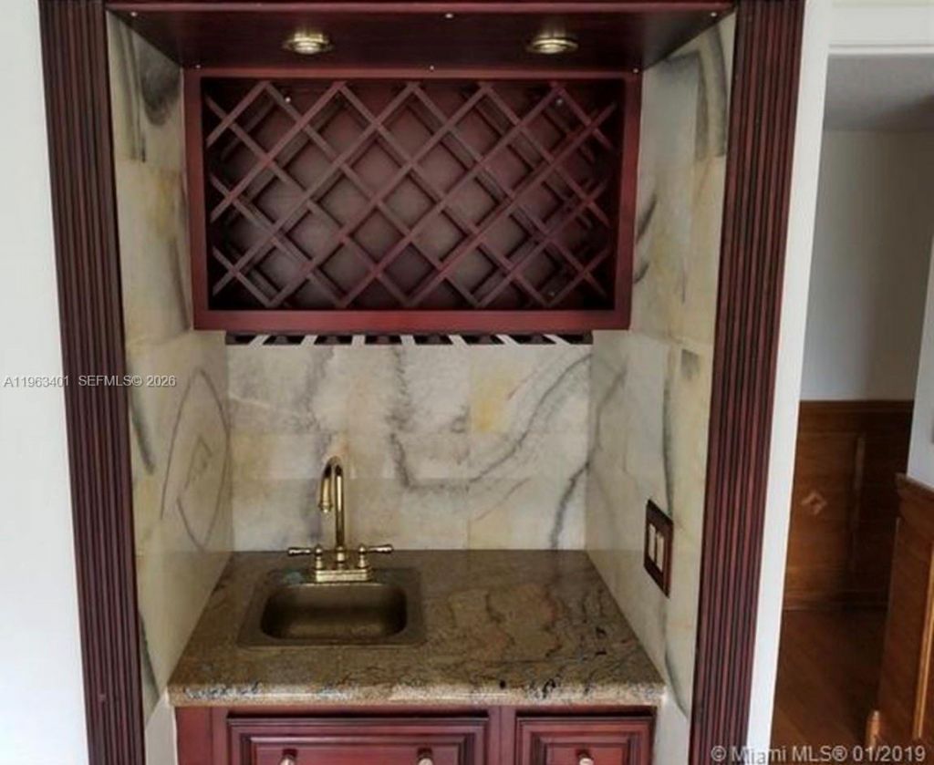 309 Lakeview Dr, Unit 204, Weston, FL 33326 Photo