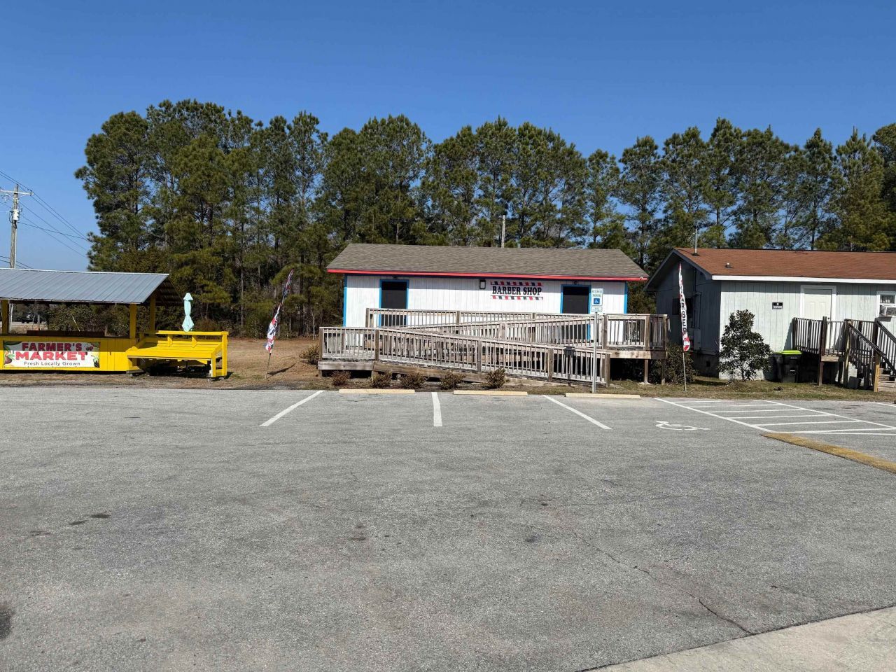 4580 W Highway 501 Photo 4