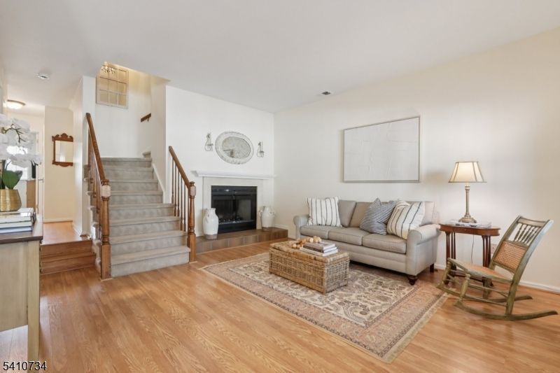 25 Crestmont Road, Bedminster, NJ 07921 Main Photo