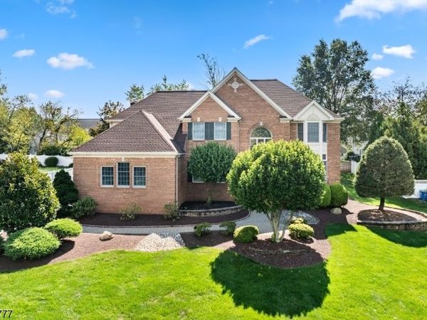 36 Matrick Ct, Hillsborough, NJ 08844