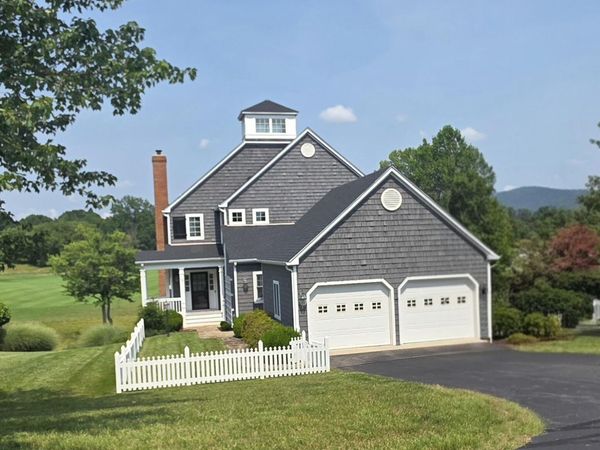 75 Milestone LN, Penhook, VA 24137