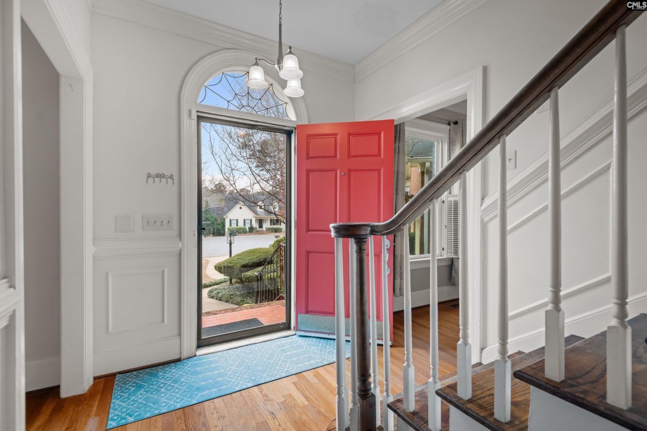 508 Timbertrail Court Photo 4