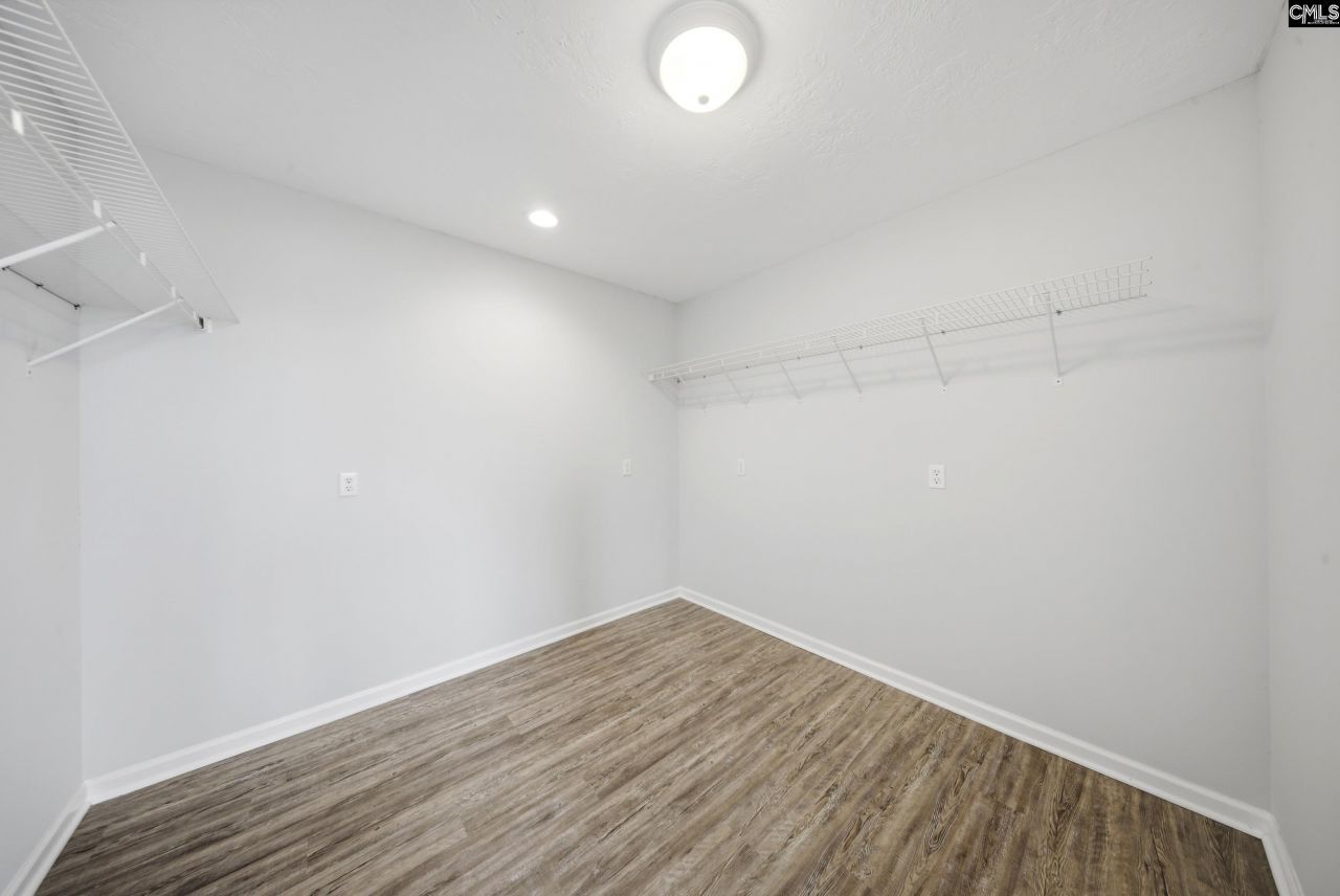 3925 Watts Bridge  Photo 23