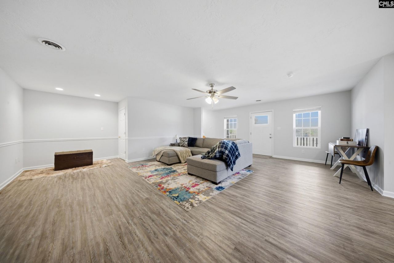 3925 Watts Bridge  Photo 5